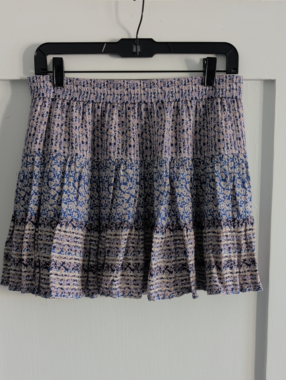 BCBGMaxAzria Blue and Cream Ruffle Skirt